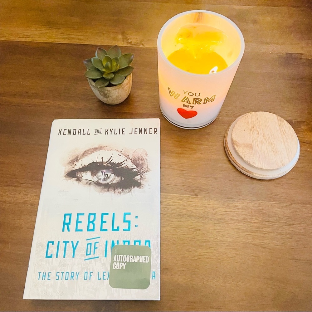 Rebels: City of Indra Hard Cover Book | Signed 2014 by Kendall & Kylie Jenner